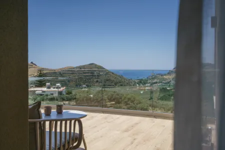  balcony