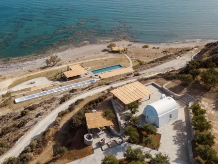 Beach House Arvi East