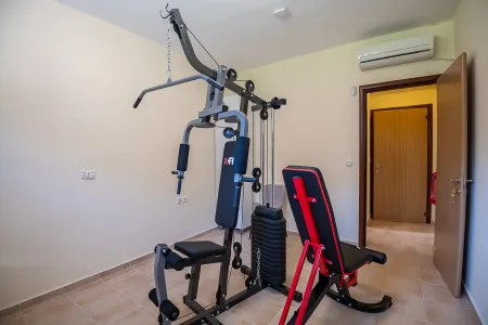  Gym