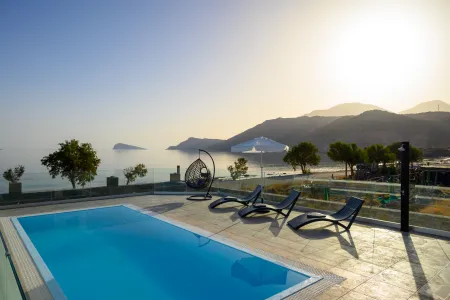 Almyriki Villa Serenity