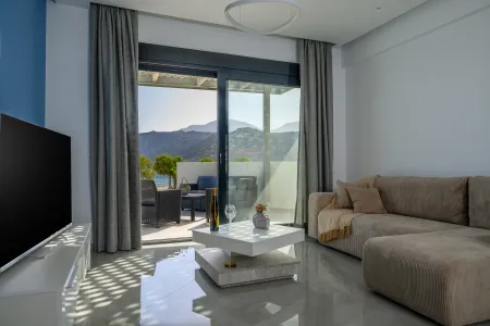 Almyriki Villa Serenity