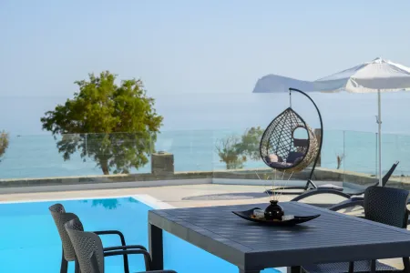 Almyriki Villa Serenity