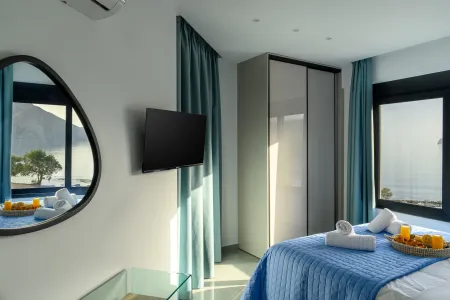 Almyriki Villa Breeze