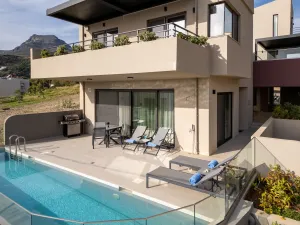 New Villa Anemoni with a Private Pool, 100 m from the Beach in South Crete