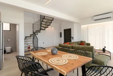  Dining area 