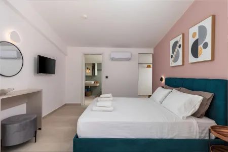 Double bedroom