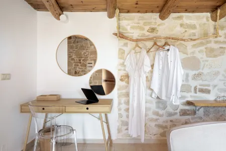  dressing table