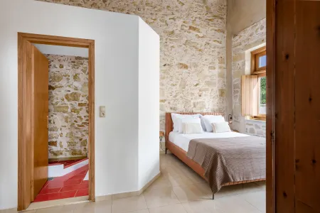  double bedroom and ensuite 