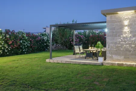 Six Stars Villa