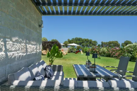 Six Stars Villa