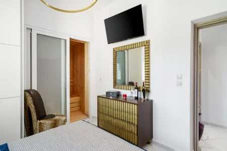 Six Stars Villa