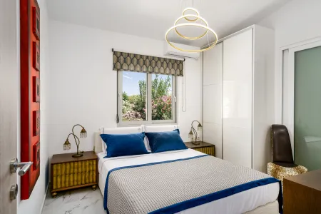 Six Stars Villa