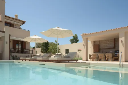  pool and bbq