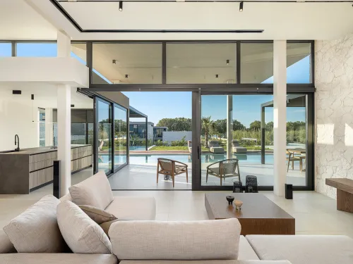  living room & kitchen