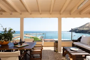 Strandvilla Penelope Ferienhaus mit Whirlpool, alles in Panormo, Kreta, fußläufig erreichbar