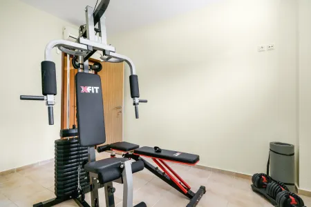  Gym equipment