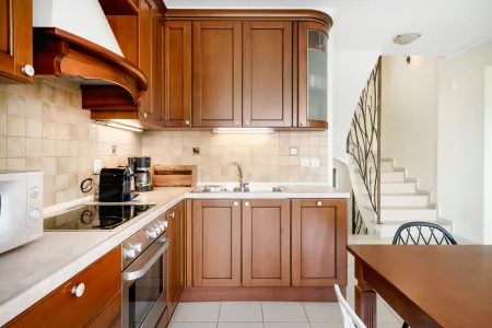  kitchen