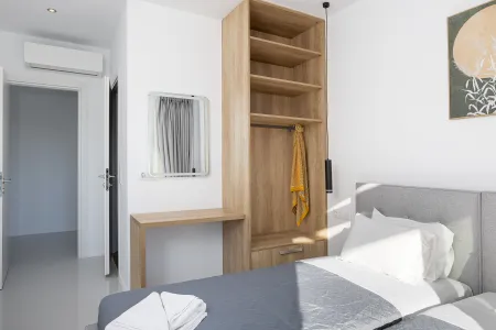 twin bedroom wardrobe