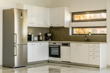  Kitchen