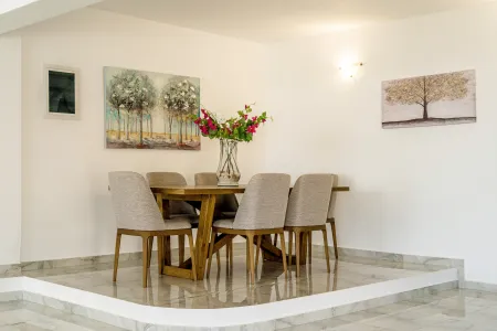  Dining table