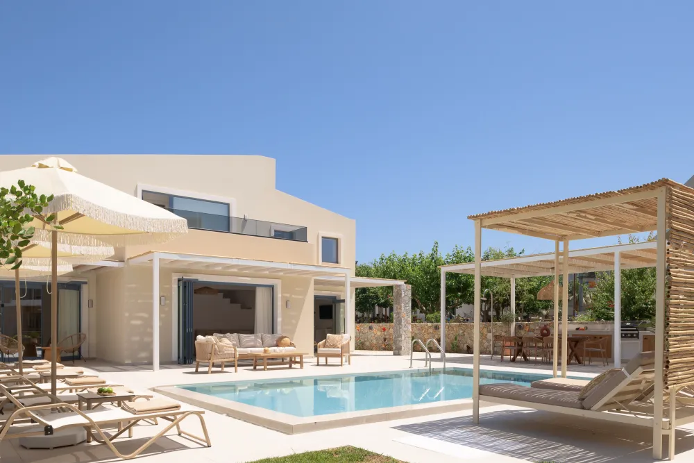  Sun loungers and umbrelas