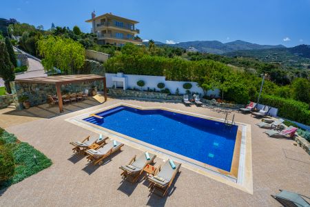  pool view