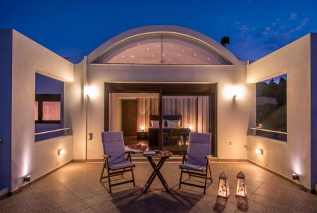  bedroom's balcony