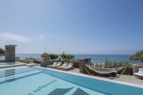  Private Pool