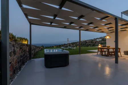  Hot tub at dusk