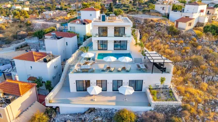 Melas Cretan Horizon