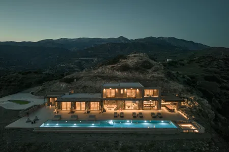  Villa at night