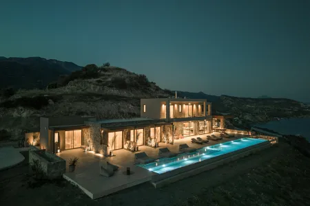  Villa at night
