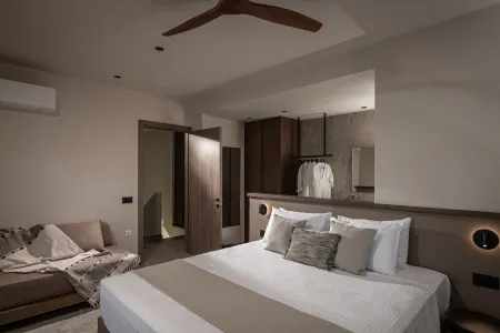 Double Bedroom 5 on First Floor