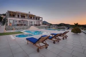 Les Villas Anemomylos sont parfaites pour les grands groupes