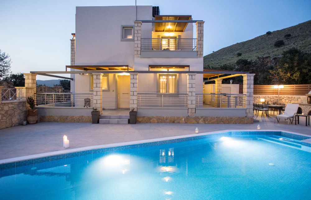 villa lighted