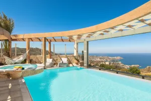 Blue Key Villa  Swimming pool and view