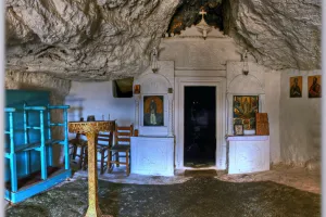 Église d'Agios Antonios à Veni