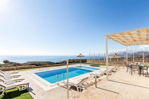 All family Vacation Villa, Private Pool, Unique Landscape, Dramatic Views of South Crete in Villa Thea 